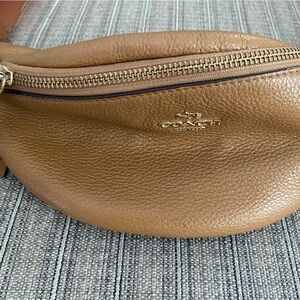 Coach beige leather belt bag